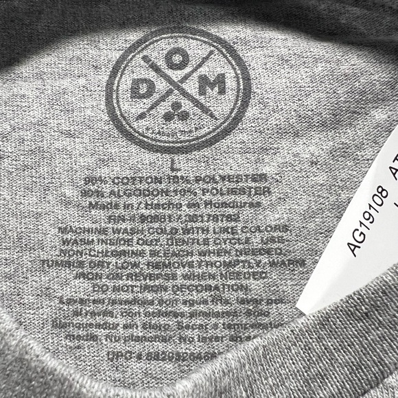 NWT How Do I Block You In Real Life Tee - Picture 3 of 3